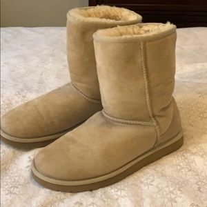 Ugg Classic Short